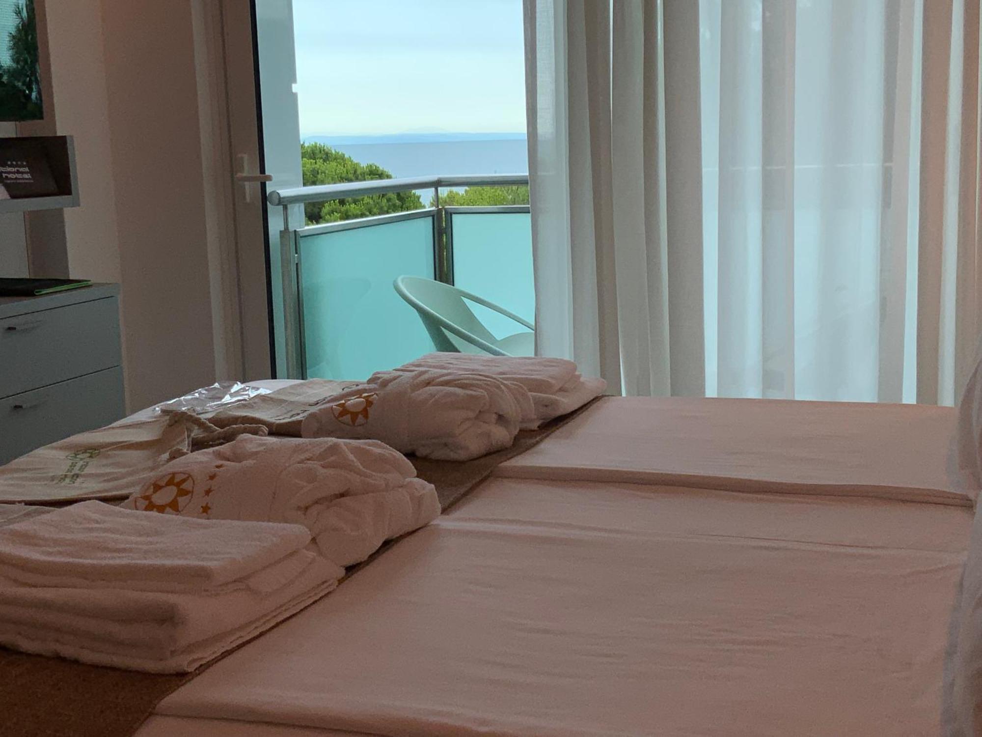 International Beach Hotel Lignano Sabbiadoro Dış mekan fotoğraf