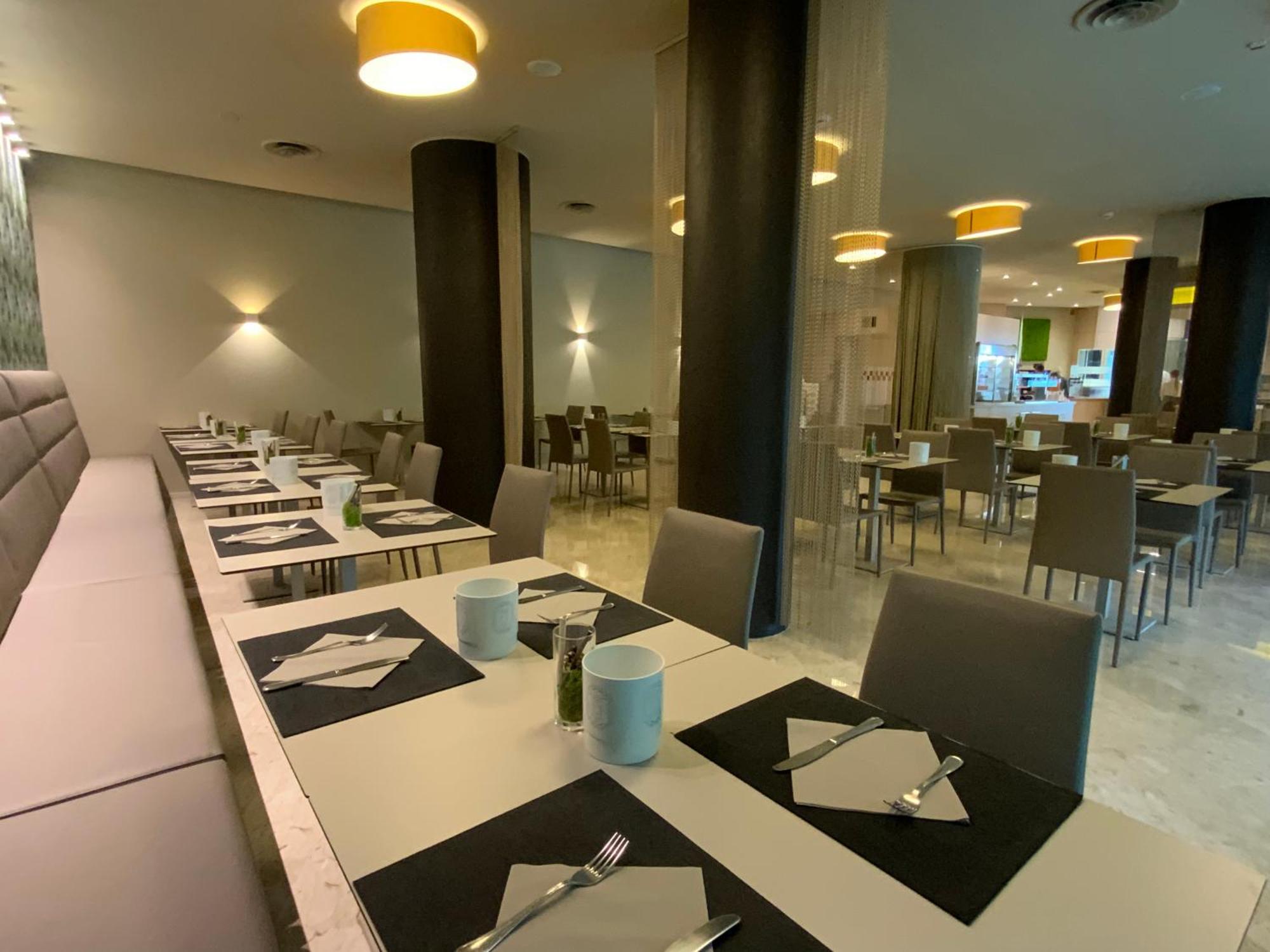 International Beach Hotel Lignano Sabbiadoro Dış mekan fotoğraf