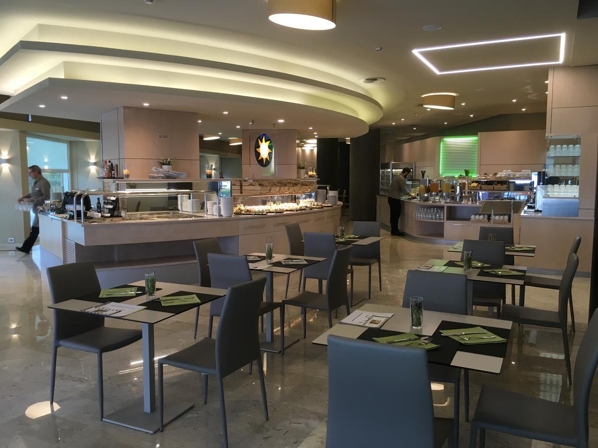 International Beach Hotel Lignano Sabbiadoro Dış mekan fotoğraf