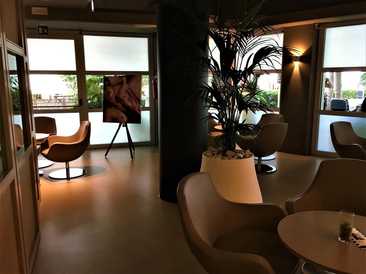 International Beach Hotel Lignano Sabbiadoro Dış mekan fotoğraf
